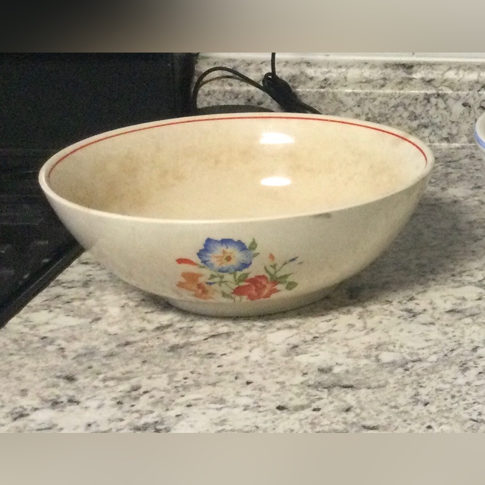 Universal Cambridge Floral bowl large